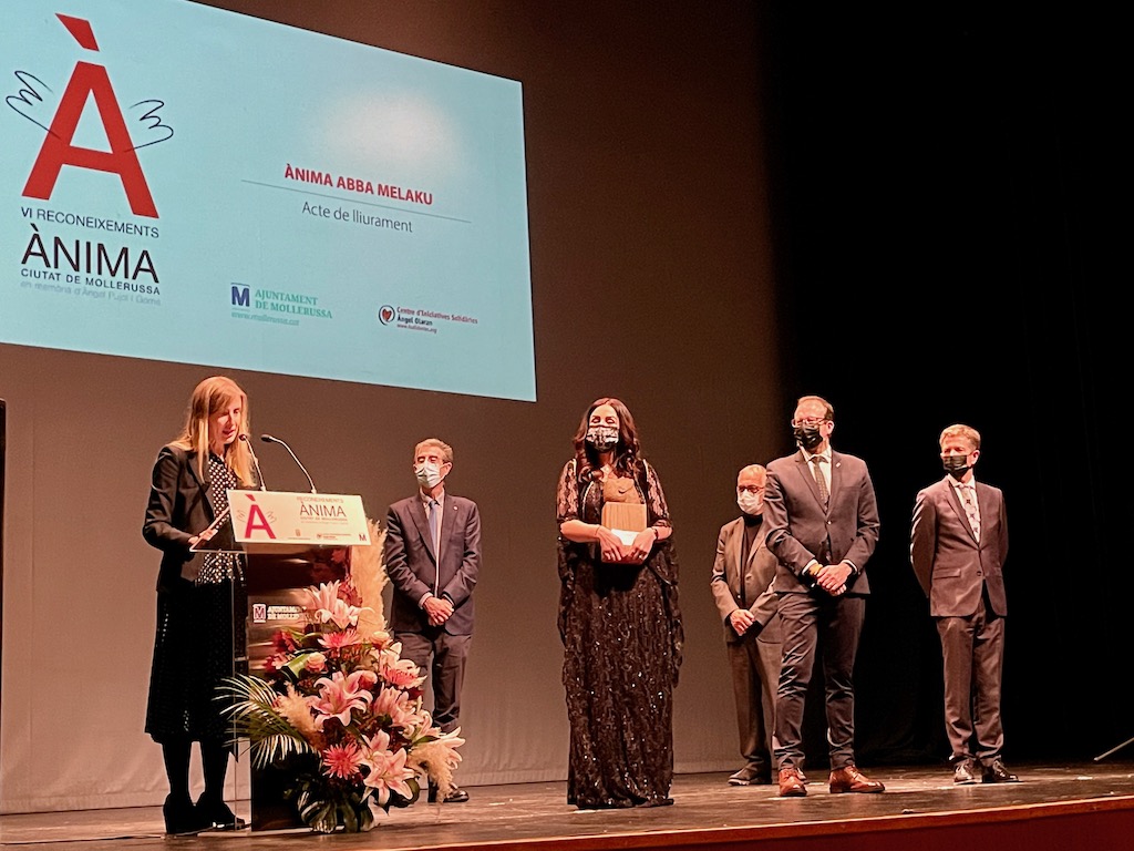VI Reconeixements Ànima con la entrega del premio Abba Melaku