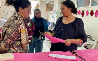 Compresas reutilizables: cómo una solución sostenible está mejorando vidas en Wukro, Etiopía